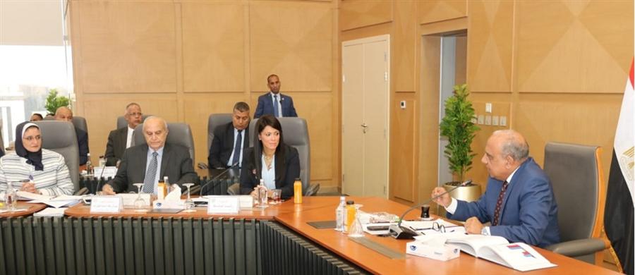 وزير الكهرباء: نعمل على تطوير شبكة الكهرباء وزيادة قدراتها